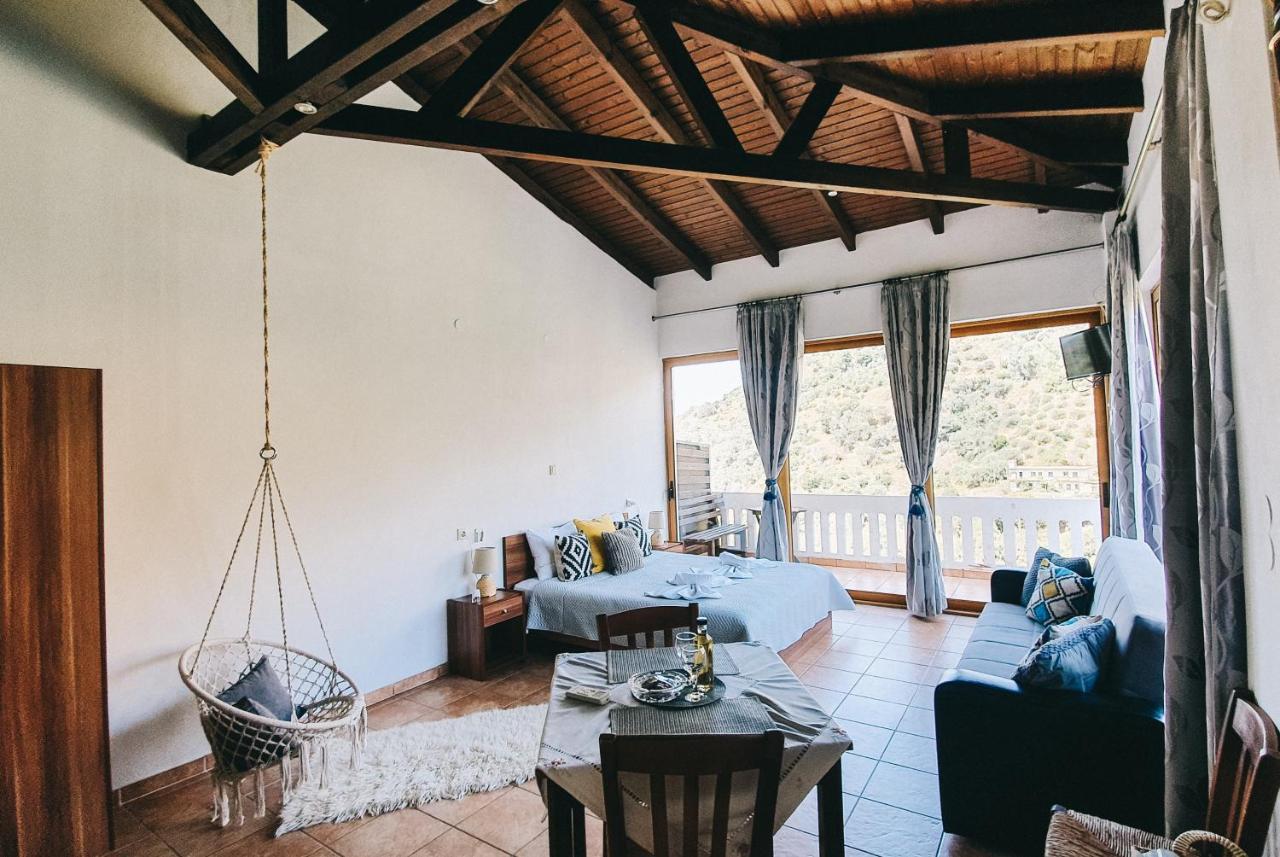 Lefteris Rooms Kambos  Exterior photo