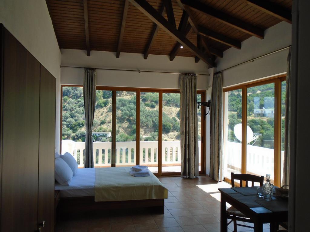 Lefteris Rooms Kambos  Exterior photo