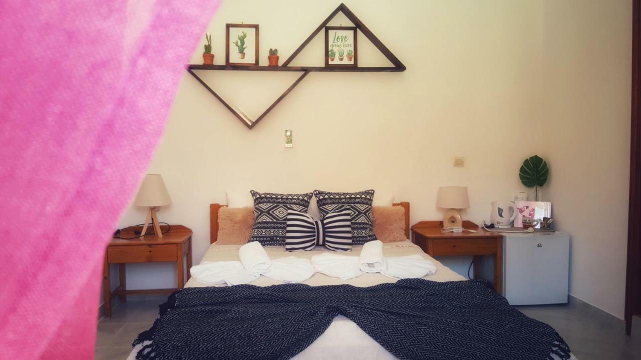 Lefteris Rooms Kambos  Exterior photo